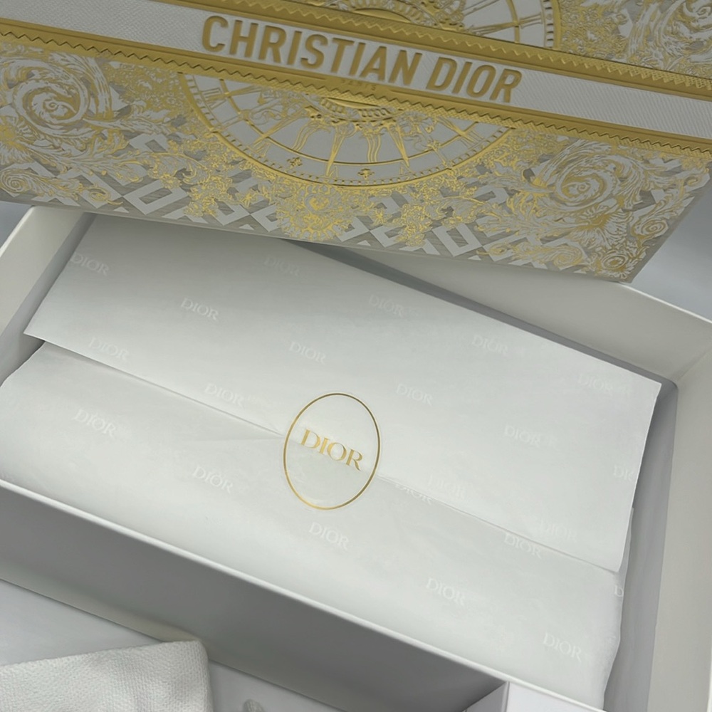 Dior Gift Packaging Bundle - Picture 2 of 6